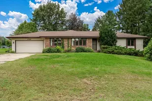 1796 Bracknel Blvd, Rockford, IL 61103 - Photo 1
