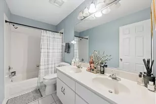 1928 Clyde Dr, Naperville, IL 60565 - Photo 24