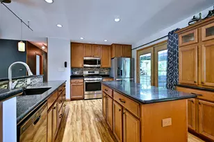 4155 Hudson Dr, Hoffman Estates, IL 60192 - Photo 8