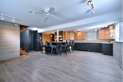 4155 Hudson Drive, Hoffman Estates, IL 60192 - Photo 38