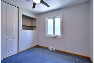 4155 Hudson Drive, Hoffman Estates, IL 60192 - Photo 32