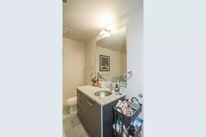 910 W Huron Street #1303, Chicago, IL 60642 - Photo 14