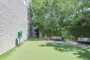910 W Huron St, Chicago, IL 60642 - Photo 24