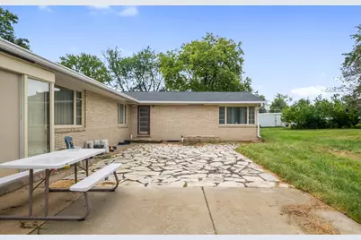 400 Sugar Creek Drive, Joliet, IL 60433 - Photo 26