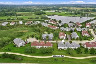 2830 Cattail Ct, Wauconda, IL 60084 - Photo 2