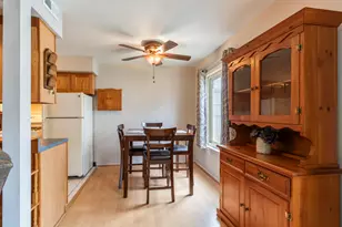 1585 Cove Dr, Prospect Heights, IL 60070 - Photo 4