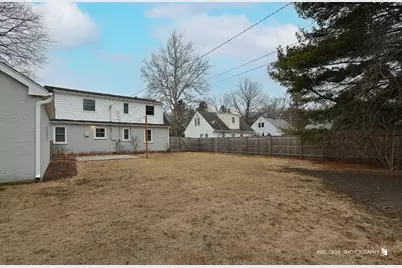 324 Woodland Road, Libertyville, IL 60048 - Photo 32