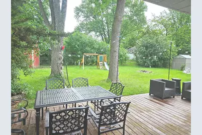 111 Westover Lane, Schaumburg, IL 60193 - Photo 10