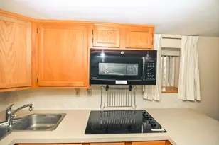 2732 N Central Park Ave, Chicago, IL 60647 - Photo 4