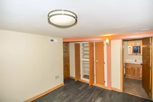 2732 N Central Park Ave, Chicago, IL 60647 - Photo 12