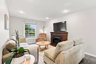 1209 River Oak Dr, Naperville, IL 60565 - Photo 10