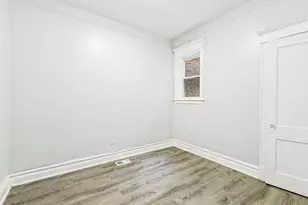 6344 S Eberhart Ave, Chicago, IL 60637 - Photo 12