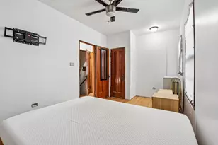 7918 S Luella Ave, Chicago, IL 60617 - Photo 10