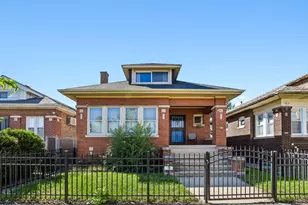 7918 S Luella Ave, Chicago, IL 60617 - Photo 1
