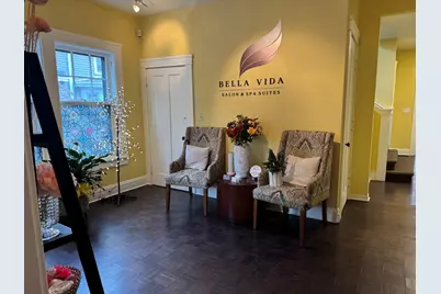 422 N Lake Street, Aurora, IL 60506 - Photo 2