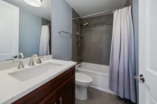 2650 N Lakeview Ave, Chicago, IL 60614 - Photo 18