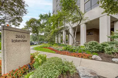 2650 N Lakeview Avenue #1201, Chicago, IL 60614 - Photo 2