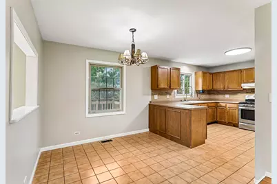 4399 Bluebird Court, Gurnee, IL 60031 - Photo 6