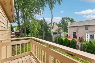 4399 Bluebird Ct, Gurnee, IL 60031 - Photo 38