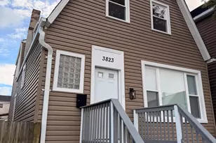 3823 W Wabansia Ave, Chicago, IL 60647 - Photo 2