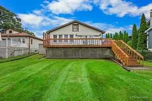 2409 Grove Ln, Cary, IL 60013 - Photo 42