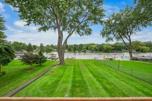 2409 Grove Ln, Cary, IL 60013 - Photo 46