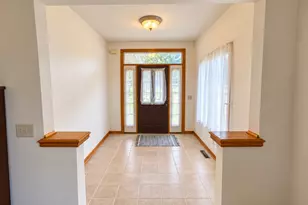 313 Bryant Circle Dr, Princeton, IL 61356 - Photo 2