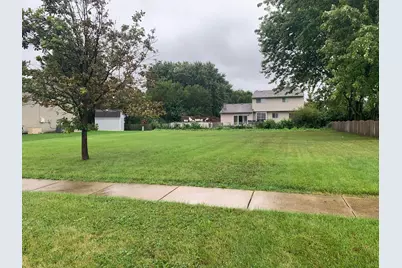 84 W Lynn Street, South Elgin, IL 60177 - Photo 1