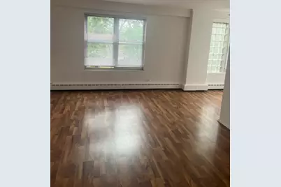 2600 W Berwyn Avenue #402, Chicago, IL 60625 - Photo 4