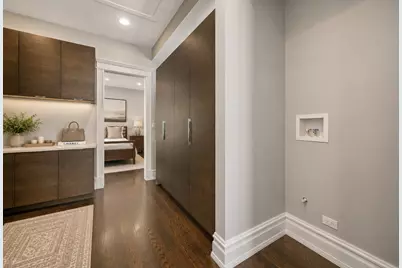 652 W Sheridan Road, Chicago, IL 60613 - Photo 32