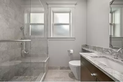 652 W Sheridan Road, Chicago, IL 60613 - Photo 38