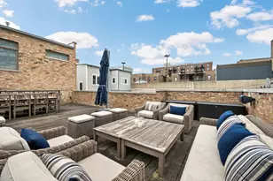 652 W Sheridan Rd, Chicago, IL 60613 - Photo 54