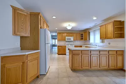 2620 N 72nd Court #1, Elmwood Park, IL 60707 - Photo 12
