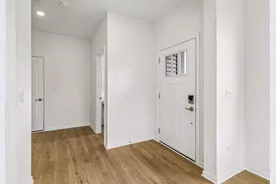 649 Cassia Court, Crystal Lake, IL 60012 - Photo 10