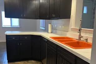 411 Suwanee St, Park Forest, IL 60466 - Photo 12