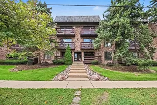 1815 Oakton St, Park Ridge, IL 60068 - Photo 1