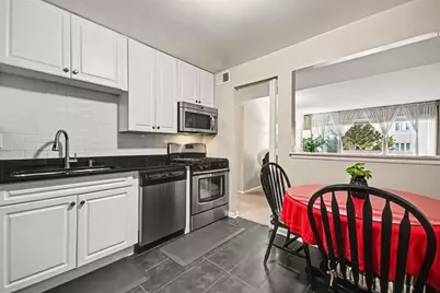 1815 Oakton Street #1A, Park Ridge, IL 60068 - Photo 6