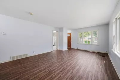 14840 Langley Avenue, Dolton, IL 60419 - Photo 4