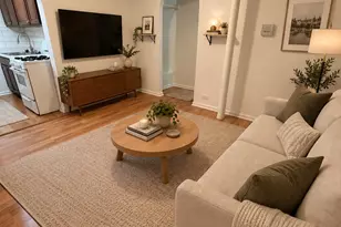 6225 N Francisco Ave, Chicago, IL 60659 - Photo 2