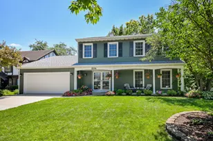 816 Canyon Run Rd, Naperville, IL 60565 - Photo 1