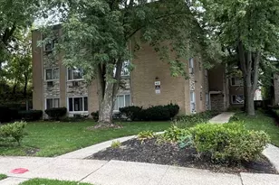 602 Mulford St, Evanston, IL 60202 - Photo 1