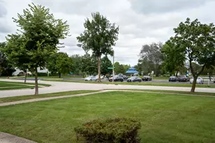 1100 Gail Dr, Buffalo Grove, IL 60089 - Photo 30