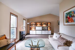1100 Gail Dr, Buffalo Grove, IL 60089 - Photo 6