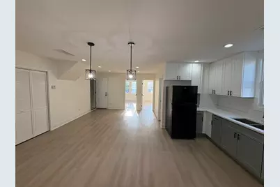 1635 N Kedzie Avenue #2, Chicago, IL 60647 - Photo 8