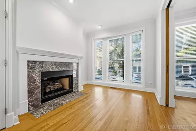 2013 W Concord Place #A, Chicago, IL 60647 - Photo 4