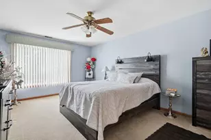 1994 Gary Ct, Schaumburg, IL 60193 - Photo 14