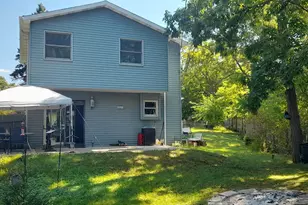 30 N Lilac Ave Ave, Fox Lake, IL 60020 - Photo 2
