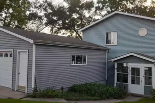 30 N Lilac Ave Ave, Fox Lake, IL 60020 - Photo 1