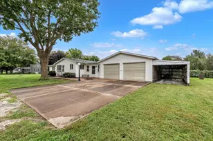 235 SE 3rd St, Woodhull, IL 61490 - Photo 2