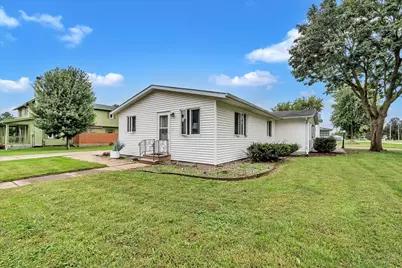 235 SE 3rd Street, Woodhull, IL 61490 - Photo 6
